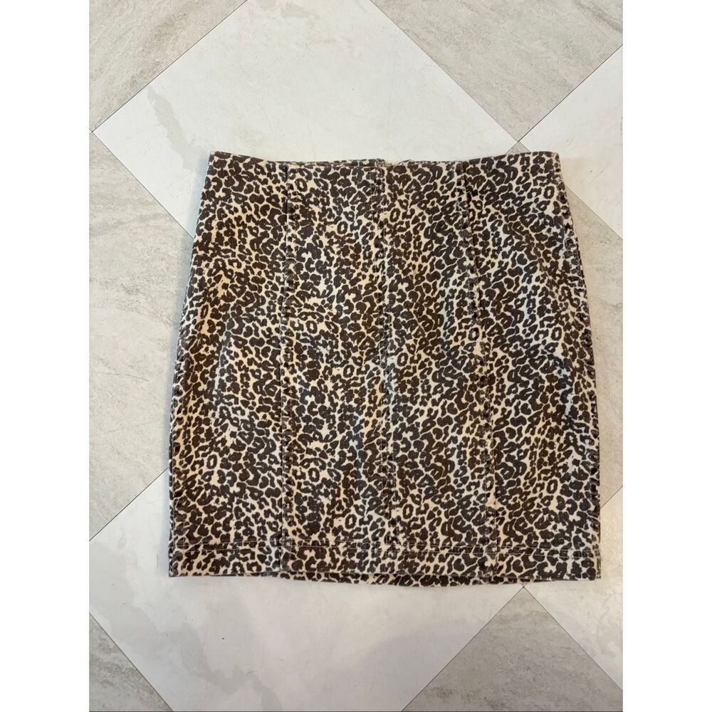 Free People Modern Femme Leopard Print Denim Mini Skirt Size 4 Tan Brown - Picture 3 of 7